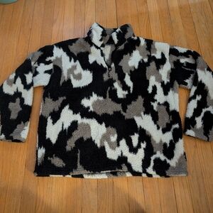 Eddie Bauer Sherpa Sweater Size XL